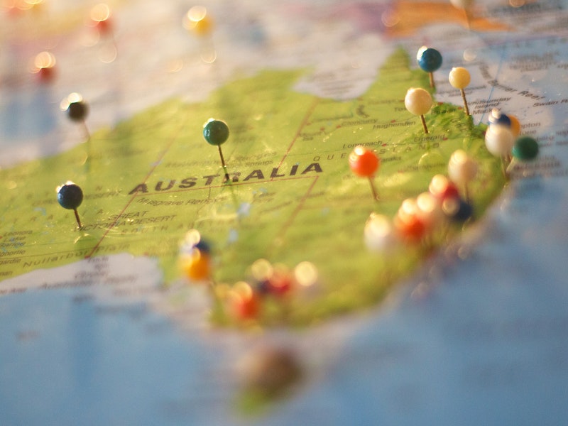 Tren Penyaringan Pra-Pekerjaan Teratas untuk Bisnis Eropa yang Bekerja di Luar Australia